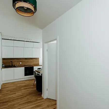 Lägenhet Niedaleko Dworca Od Wroclawapartament-pl *